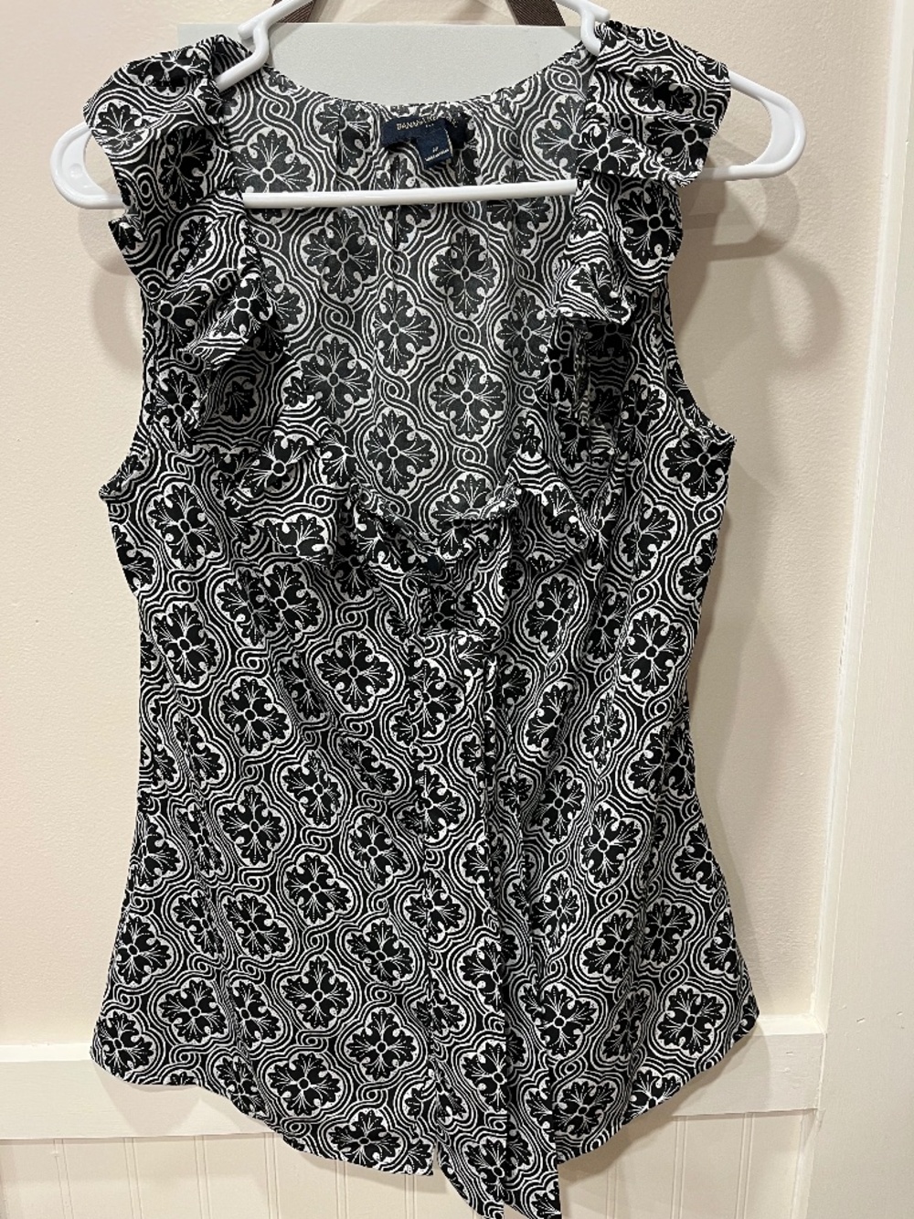 Banana Republic Silk Tie Neck Blouse